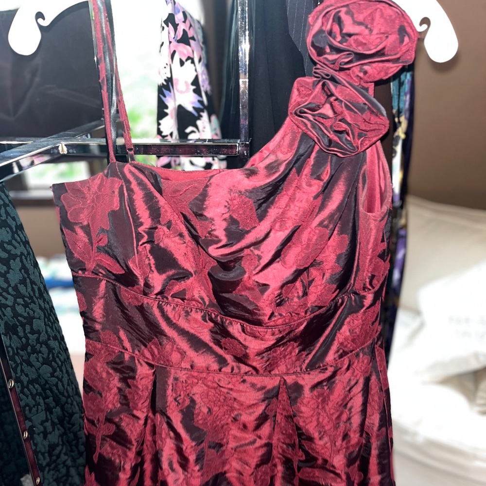 Nightway burgundy one shoulder rosette dress